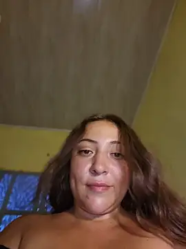 VickyHoult Show in webcam