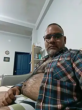 PhillDrake11 Show Webcam