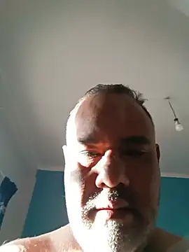 Pokazy przed kamerką – PhillDrake11