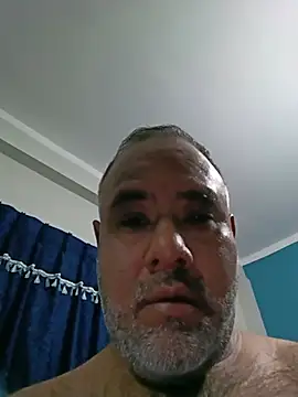 PhillDrake11 Show Webcam