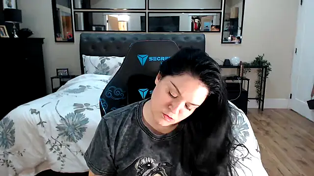 Show de raea_quinn na webcam