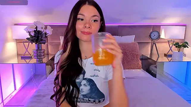 MiaMuse Webcam show