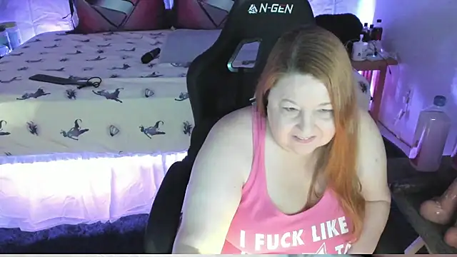 KurvyKandie's Webcam Show