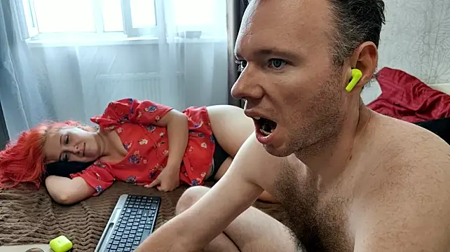 GenrikhBecca: вебкам-шоу
