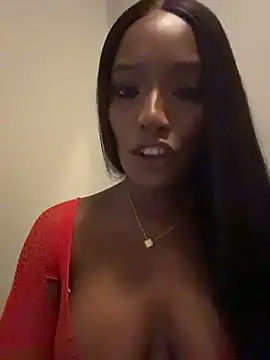 Show modela JasminBrown na web-kameri