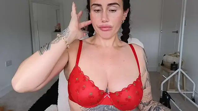 LibbyLoveHeartxn Live XXX chat
