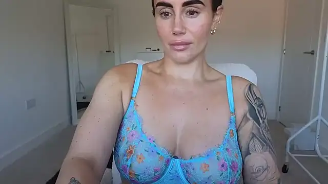 Show de webcam de LibbyLoveHeartx