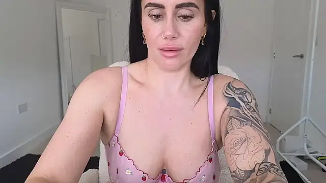 LibbyLoveHeartx Show Webcam