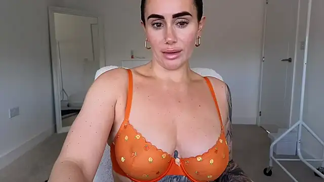 Chat XXX Live LibbyLoveHeartx