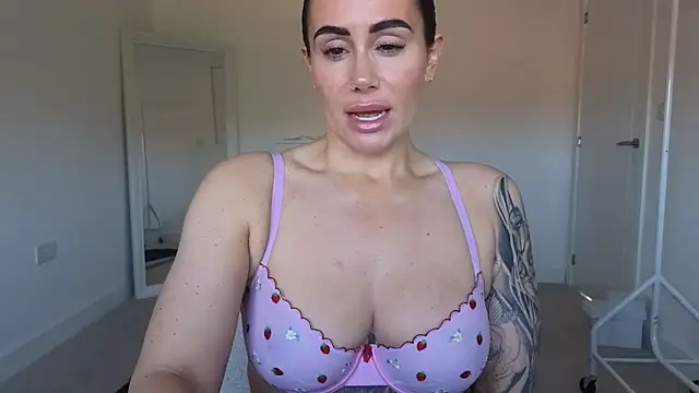 โชว์เว็บแคมของ LibbyLoveHeartx