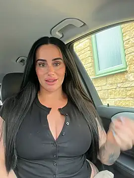 XXX chat uživo modela LibbyLoveHeartx