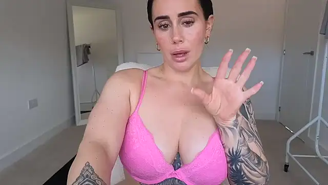 LibbyLoveHeartx Chat XXX in diretta