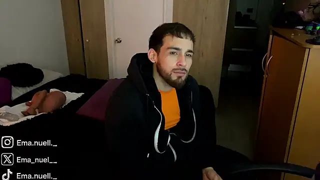 Emanuell__ Adlı Modelin Web Kamerası Şovu