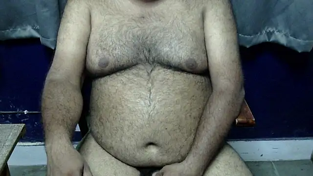 hairysubcub_70n Webbikameraesitys