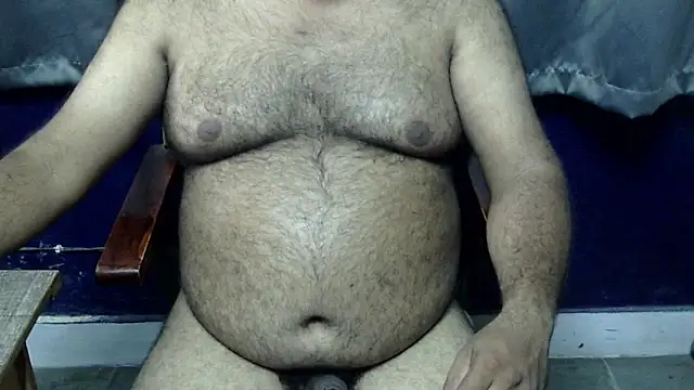 hairysubcub_70n Webbikameraesitys