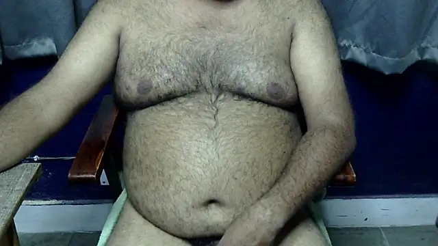 hairysubcub_70 Show Webcam