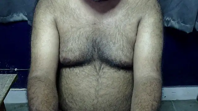 hairysubcub_70 在線直播表演