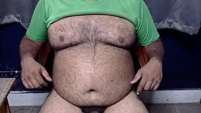 hairysubcub_70 Show in webcam