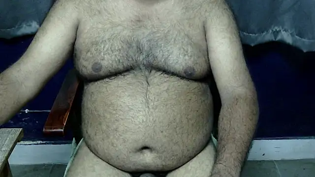 hairysubcub_70 Show in webcam