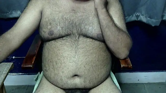 hairysubcub_70 Show Webcam