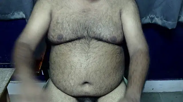 hairysubcub_70 – Kamerová šou