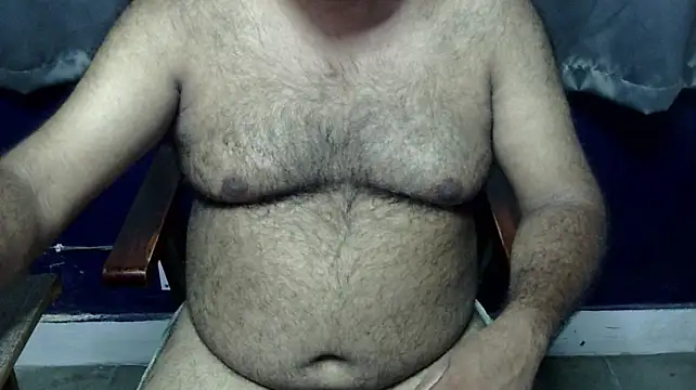 hairysubcub_70 webcam show