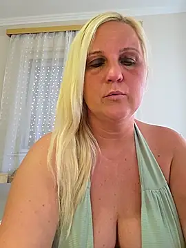 Chatroom XXX en direct de Mayci1984