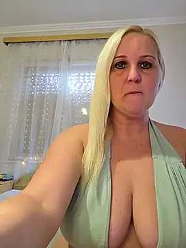 Mayci1984 Chat XXX in diretta