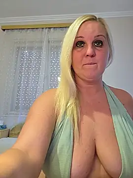 Czat XXX na żywo – Mayci1984