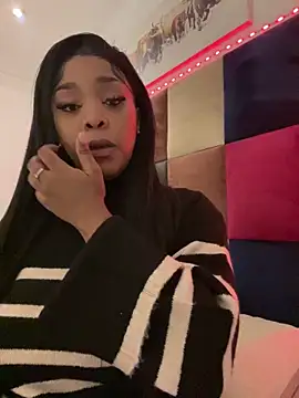 sexyTHANDO: вебкам-шоу