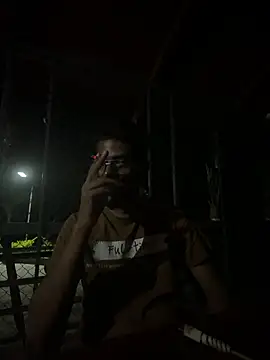 Stoner-boii-Cloudy-arhan 웹캠 쇼