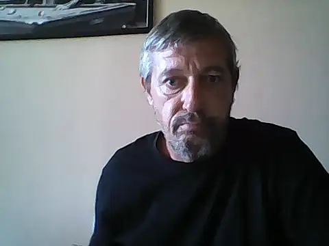 Pertunjukan Kamera Web oralchtivy12