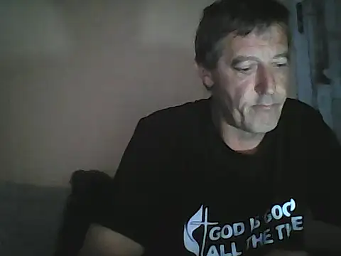 Show modela oralchtivy12 na web-kameri
