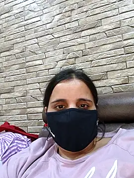 tinaarora webcam show