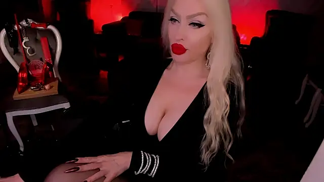 Онлайн чат XXX FinDomGod