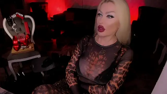 FinDomGod's Webcam Show