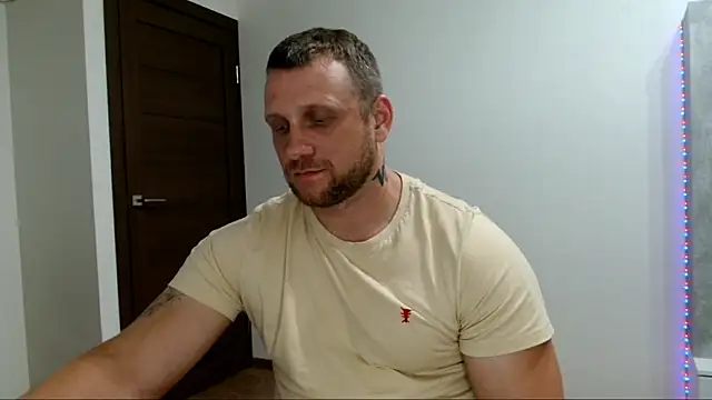 Webkamerová show B-L-O-N-D