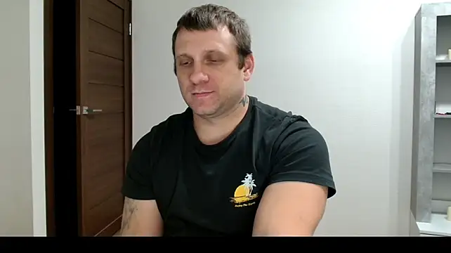 Вебкам-шоу B-L-O-N-D