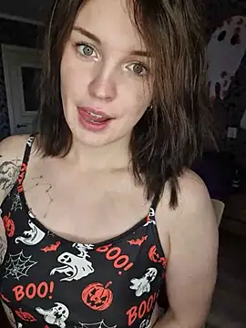LazyTanukii Live XXX-Chat