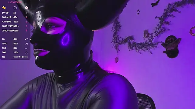 auroralatexprincess' Live XXX Chat