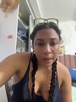 IAvaNa Chat XXX in diretta