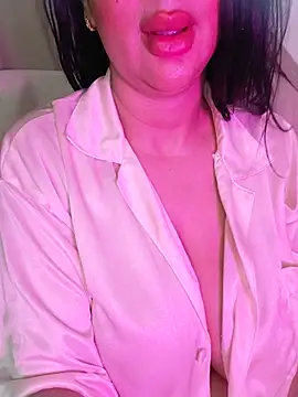 Queen_sousou Adlı Modelin Web Kamerası Şovu