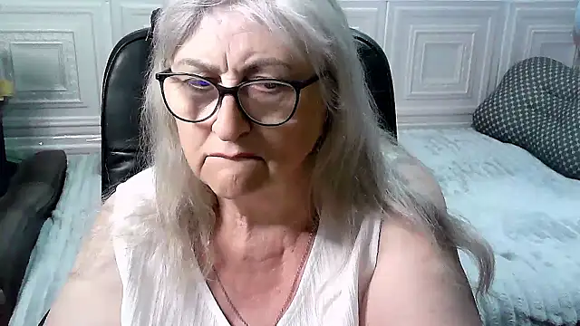 LolkaAlyss' Webcam Show