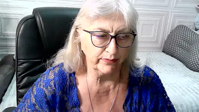 LolkaAlyss – Kamerová šou