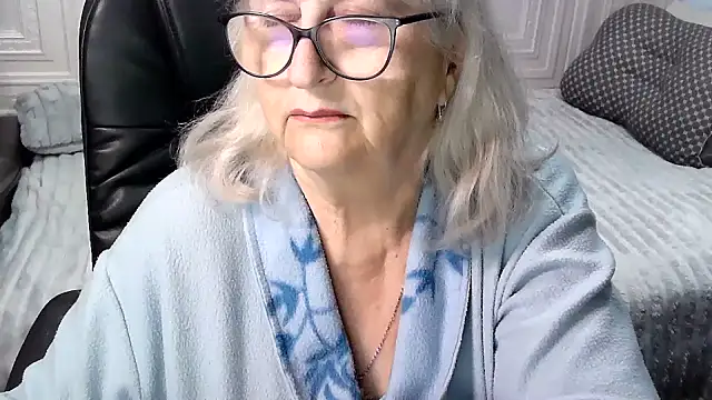 LolkaAlyss Show Webcam