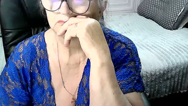 LolkaAlyss Webcam show