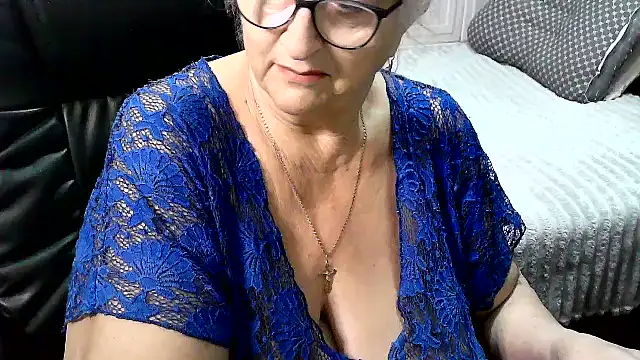 دردشة LolkaAlyss الجنسية المباشرة
