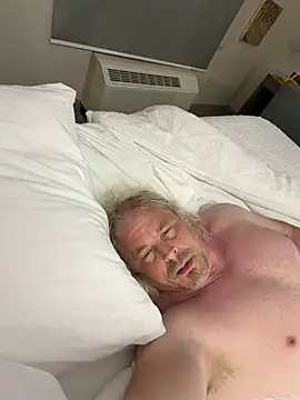zeus337 Show in webcam