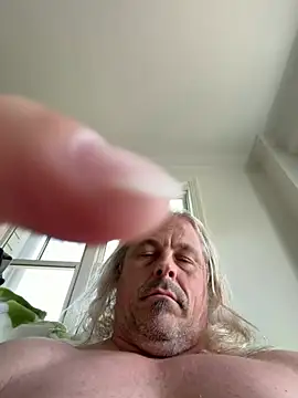 zeus337 webkamerás műsora