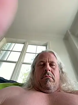 הופעת וובקאם של zeus337